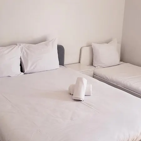 Apartment Prague In Disneyland Montevrain